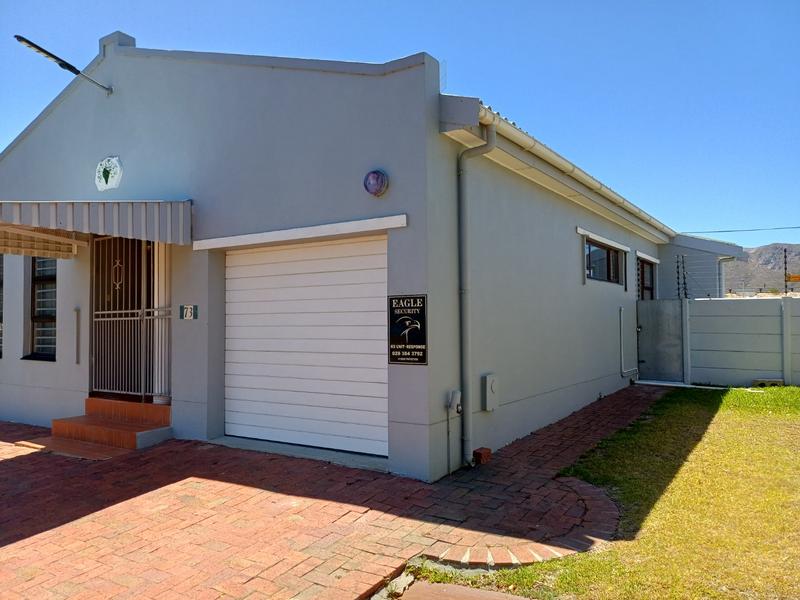 3 Bedroom Property for Sale in De Kelders Western Cape